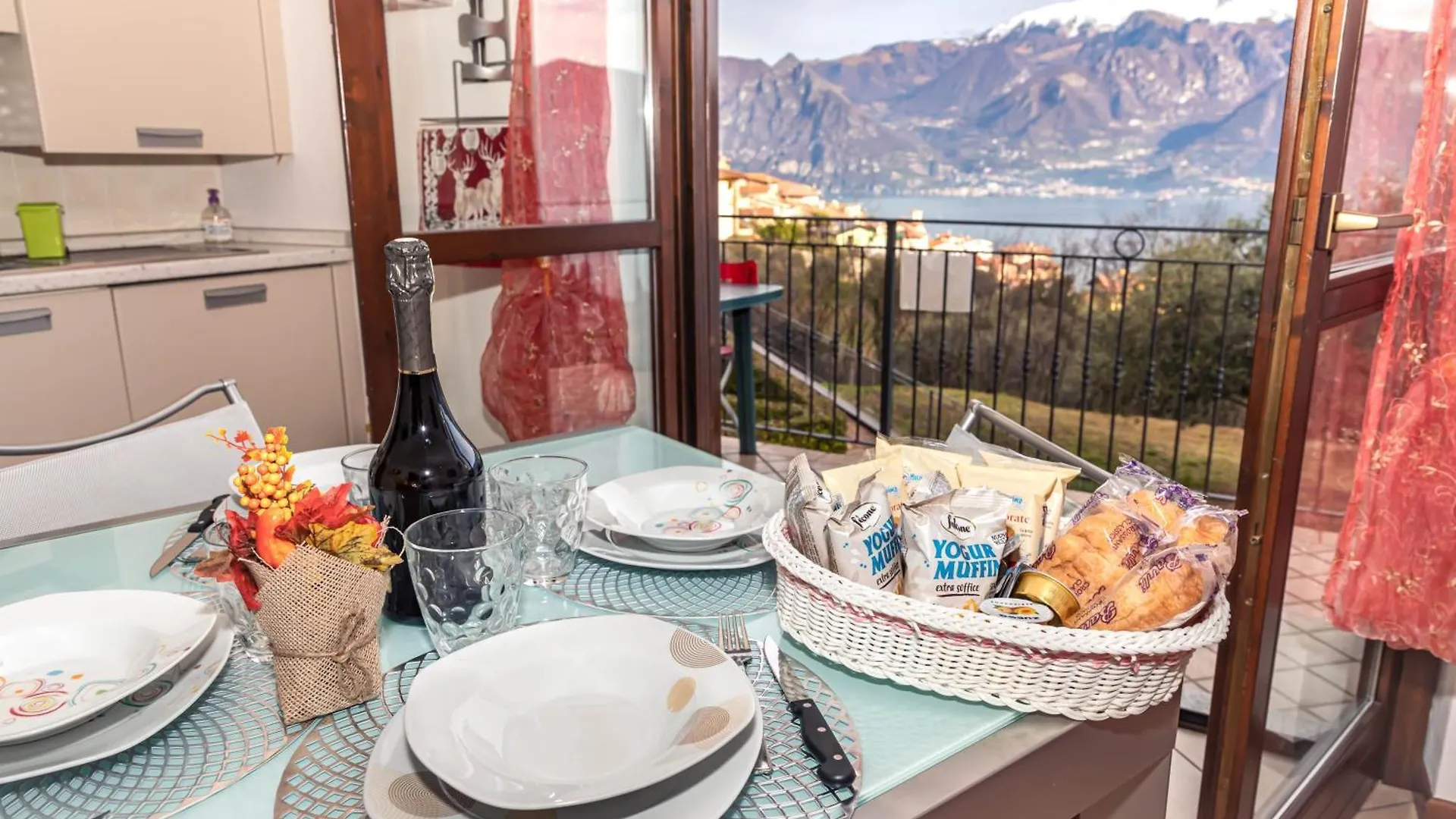 Residenza Coccinelle Vista Lago D'Iseo Tavernola Bergamasca Lägenhet